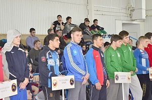 Крымские борцы вольного стиля выиграли семь медалей в первенстве ЮФО в Краснодарском крае