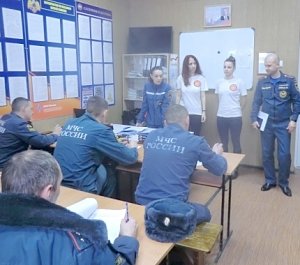 Севастопольские газодымозащитники проходят аттестацию