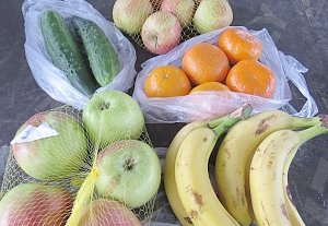 С крымской границы на Украину вернули четверть тонны овощей и фруктов