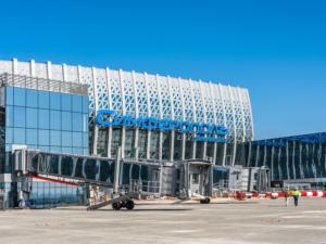 Возведение автоподходов к новому терминалу аэропорта «Симферополь» сорвано по вине подрядчика, — Аксёнов