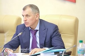 Владимир Константинов подвел итоги работы Президиума парламента республики за минувший год