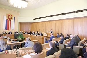 Президиум крымского парламента заслушал доклад Уполномоченного по правам ребенка в Республике Крым о работе в 2017 году