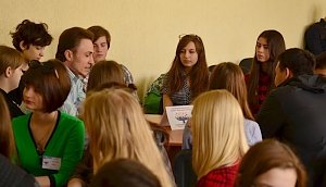 «Весенняя психологическая школа — 2018» для крымских старшеклассников