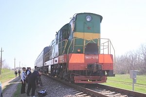В Крыму столкнулись микроавтобус и поезд, пятеро погибли