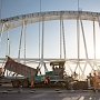 Строители начали асфальтировать полотно автодорожной арки Крымского моста