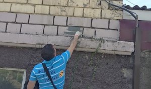 В рамках профилактической операции «Дети России-2018» студенты художественного колледжа поддержали акцию «Чистые стены» в Севастополе