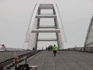 В Крыму сделают систему комплексной безопасности транспортного перехода через Керченский пролив