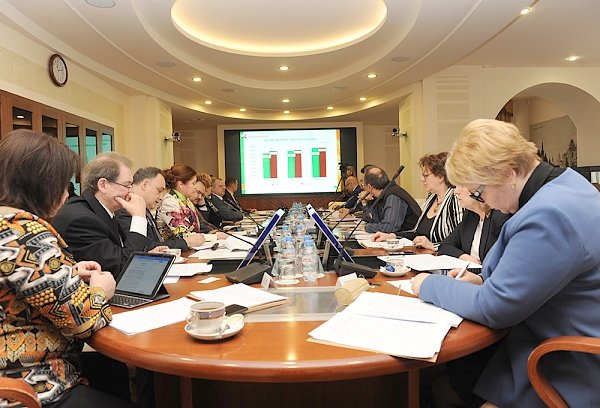 Прошло второе заседание Общественного совета при Пенсионном фонде России
