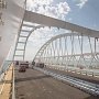 Крымский мост испытали грузовиками