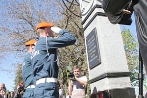 Севастопольские спасатели почтили память ликвидаторов Чернобыльской катастрофы