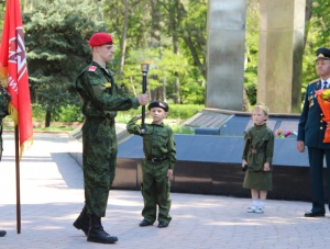 В Феодосии передали Вечный огонь в Санкт-Петербург