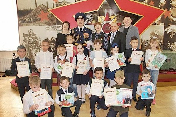 В Казани прошло торжественное награждение победителей республиканского детского конкурса «Моя семья и наша Победа»
