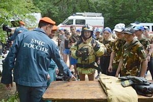 Севастопольские спасатели обеспечили безопасность фестиваля «Большой туристический слёт Артека»
