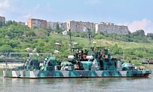 Артиллерийские катера Каспийской флотилии прибыли для охраны Азовского моря и Крымского моста