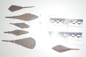 Монеты царской чеканки и старинные наконечники для стрел изъяты в пункте пропуска Джанкой