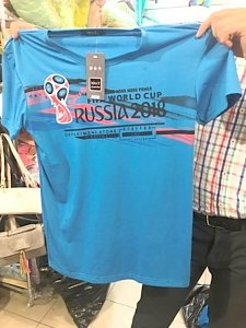 «Московская ярмарка» торговала поддельными кроссовками и футболками