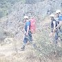 Спасатели при помощи альпинистского снаряжения эвакуировали девушку c горы Аю-Даг