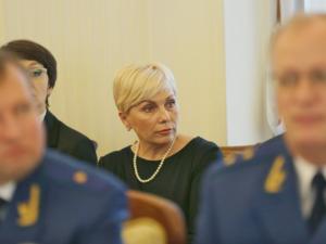 Омбудсмен по правам ребенка РК добивается квоты на временное проживание жителю Луганска на полуострове