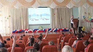 Массовые игротренинги по дорожной безопасности проходят в пришкольных лагерях Севастополя в дни закрытия смены