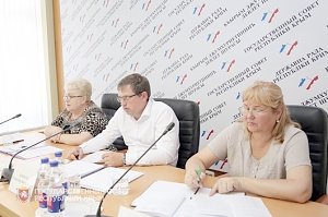 Профильный Комитет обсудил промежуточные результаты ЕГЭ-2018 и перспективы ликвидации очередей в детские сады Крыма