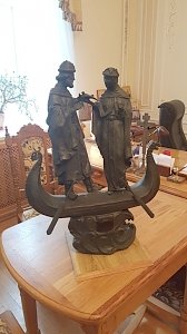 Памятник Петру и Февронии привезли в Симферополь