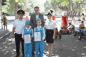 Глава муниципального образования городской округ Симферополь Виктор Агеев призвал общественность к ответственному поведению на дороге