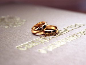 В Крыму зарегистрировали 661 брак за две недели