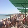 Крымские спасатели провели практическое занятие с детьми по безопасности на воде
