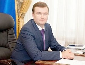 «Любi друзi» Сергея Аксенова. Как украинские чиновники становятся российскими советниками