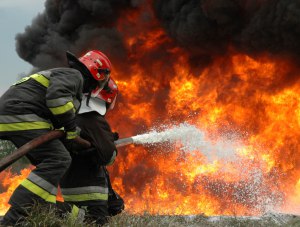 В Ялте горел жилой дом