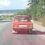 Жители Иркутска доехали на отдых в Крым на машине с полувековой историей