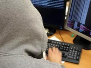 Мужчина подозревается в установке контрафактного программного обеспечения в Крыму