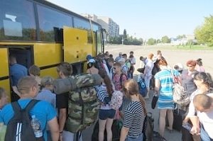 Делегация луганской молодежи отправились в Крым для участия в молодежно-патриотическом лагере-форуме