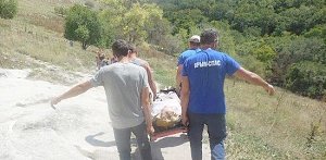 Спасатели помогли туристке из Мурманской области, которой стало плохо при посещении Чуфут-Кале