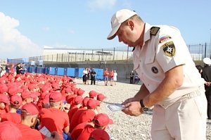 Инспекторы ГИМС провели занятие по правилам безопасности на водоемах для курсантов Севастопольского президентского кадетского училища