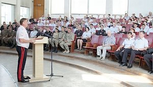 Сотрудников севастопольской патрульно-постовой службы поздравили с юбилеем