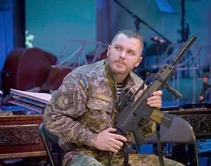 Бежавший из Крыма в "АТО" националист разочаровался в киевском режиме и желает свести счеты с жизнью