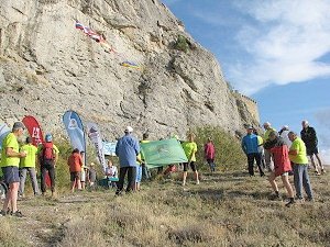 Ветераны альпинизма и скалолазания соревновались в Судакской крепости