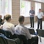 В Севастополе полицейские проводят профилактические беседы в образовательных организациях города