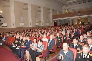 Ефим Фикс поздравил ветеранов и личный состав Краснознаменного 744 Центра связи Черноморского флота с 85-летием со дня образования