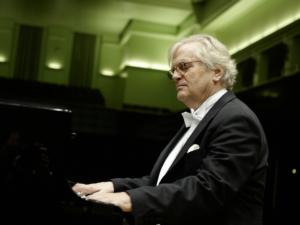 Легенда классической музыки Юстус Франтц выступит перед крымской публикой