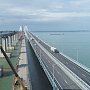 10 тысяч грузовиков проехали по Крымскому мосту за первую неделю октября
