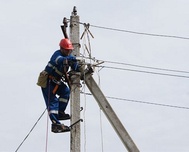 В Алуште и Гурзуфе обнаружены случаи незаконного подключения торговых объектов к электросетям