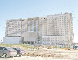 Как проходит возведение многопрофильного медицинского центра в столице Крыма