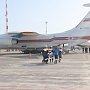 Самолет Ил — 76 МЧС России доставляет в Москву потерпевших в Керчи