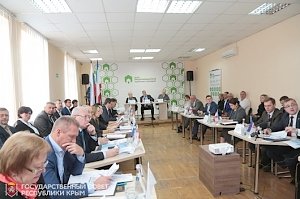 Парламентарии обсудили итоги социально-экономического развития Крыма за 9 месяцев текущего года