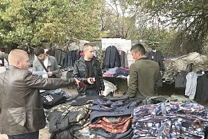 На стихийных торговцев в столице Крыма составили 14 административных протоколов