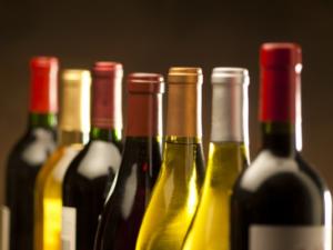 В Симферополе изъяли 281 бутылку незаконного алкоголя