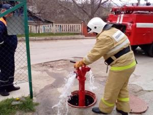 Состояние наружного противопожарного водоснабжения в Крыму вызывает опасения, — МЧС