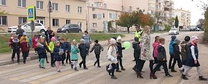 В Севастополе автоинспекторы проводят адаптационные уроки для школьников после осенних каникул